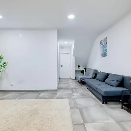 And Beautiful Apartamento