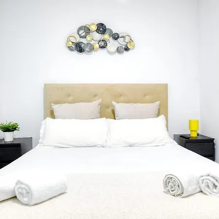 And Beautiful Apartamento
