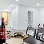 And Beautiful Апартаменты *