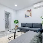 And Beautiful Апартаменты *