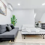 And Beautiful Apartament Lizbona